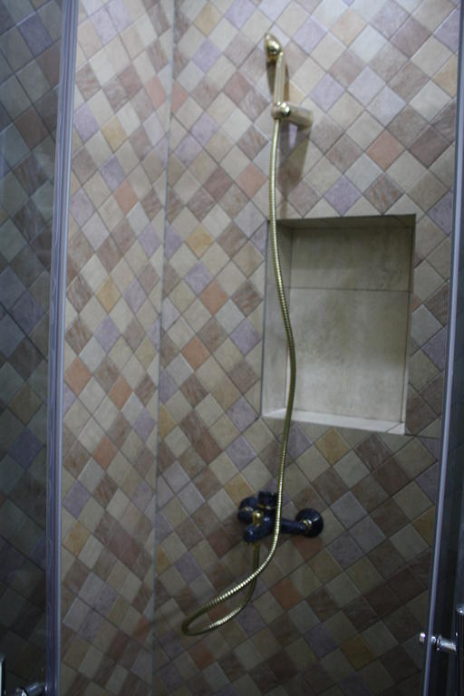 Hotel Delisi Tbilisi Quarto foto